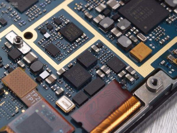 上門回收（Renesas）芯片：藍(lán)牙模塊、WiFi模組、多協(xié)議模塊、RF放大器