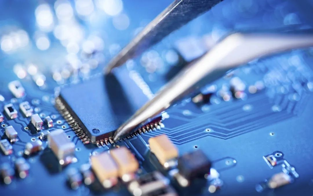 專業(yè)收購XILINX、APPLE、ALTERA、AD、MAXIM、ST、TI、ATMEL、NXP芯片