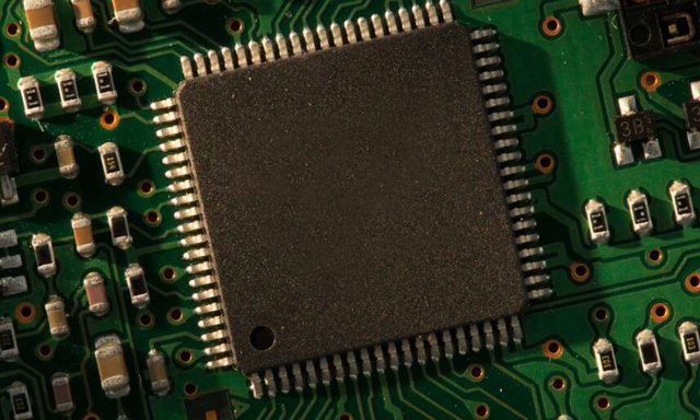 收購 [Microchip] 電源管理IC：以太網(wǎng)供電（PoE）IC、碳化硅（SiC）器件、熱插拔控制器