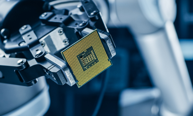 回收（Broadcom）SAS 擴展器、PCIe 交換機、通信處理器